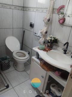 Casa em excelente ponto comercial pertinho do Beto Carrero!!