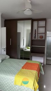 Apartamento mobiliado com ampla vista para o mar no Quilombo