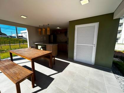 Apartamento Para Alugar com 2 quartos no bairro Centro em Penha SC