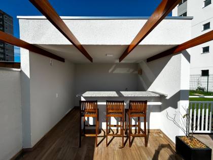 Apartamento Para Alugar com 2 quartos no bairro Centro em Penha SC