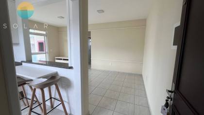Apartamento Para Alugar Anual com 2 quartos no bairro Praia da Armação Itaporocoy em Penha