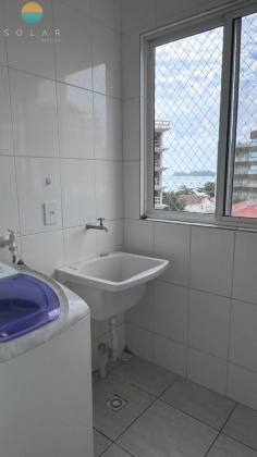 Apartamento Para Alugar Anual com 2 quartos no bairro Praia da Armação Itaporocoy em Penha