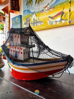 Casa Mobiliada Mista de Frente para o mar por apenas 2 milhões !!