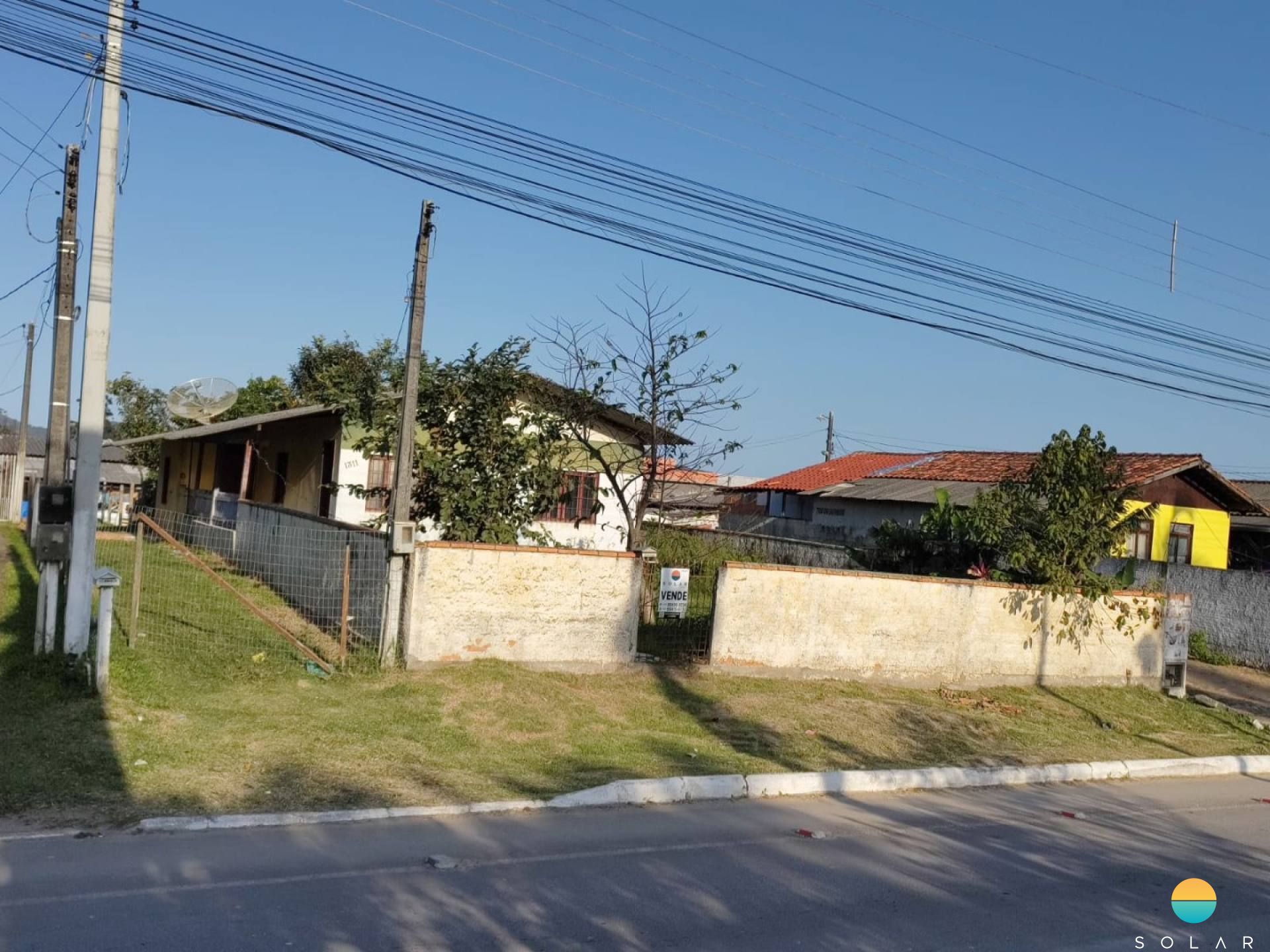 Terreno no centro de Penha. Ref. 155