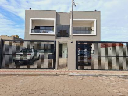 Excelente apartamento a 700 metros da Praia de Itajubá, certificada com Bandeira Azul. Ref. 224
