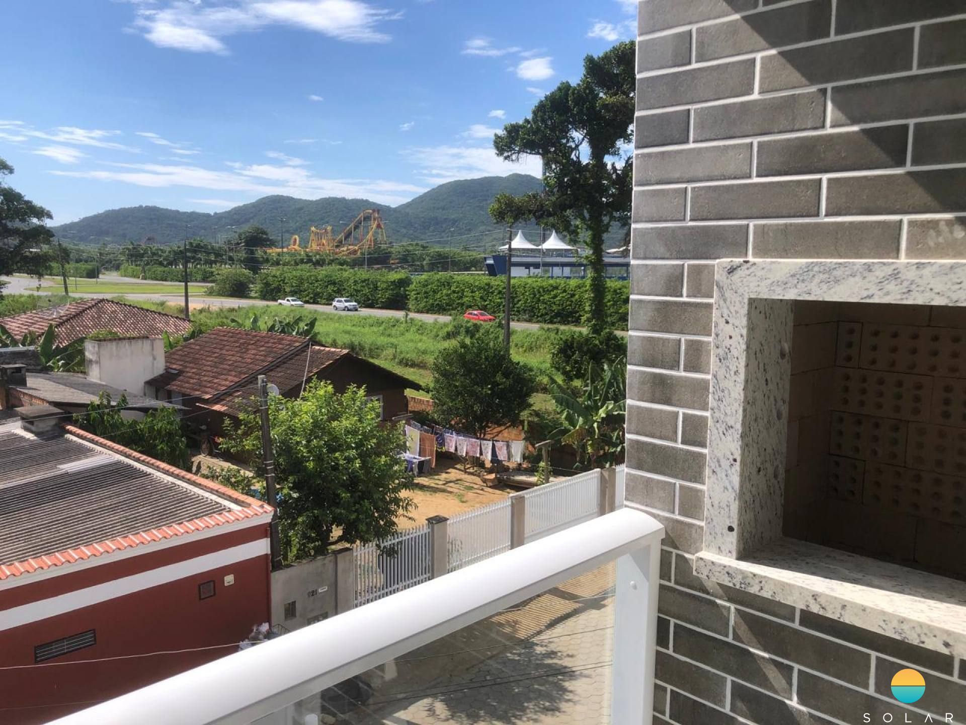 Apartamento próximo do Beto Carrero World, seja para férias em família ou como investimento em locação de temporada Ref. 252