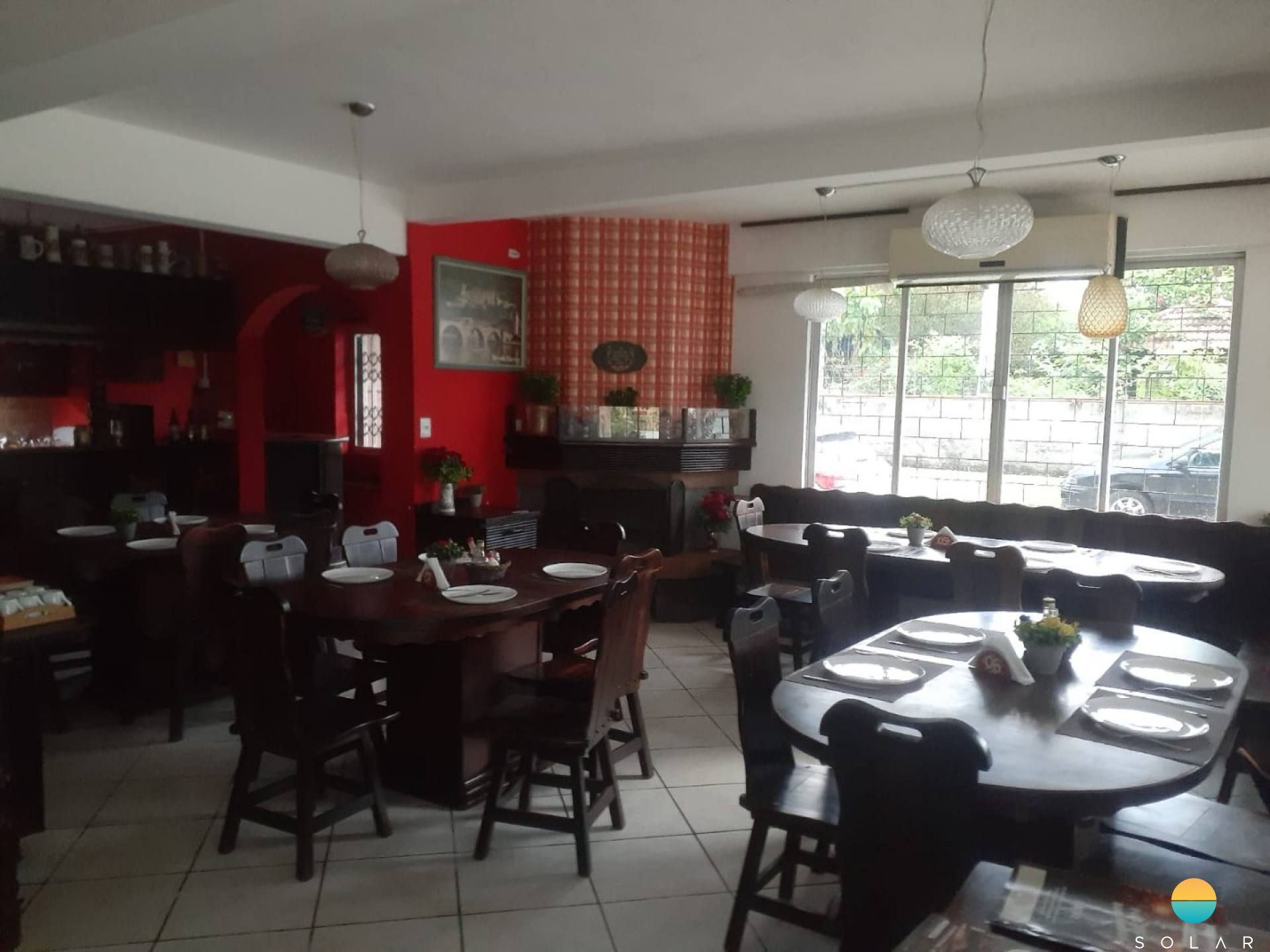 Oportunidade Única: Restaurante e 8 Studios à Venda a 160m da Praia! Ref. 269