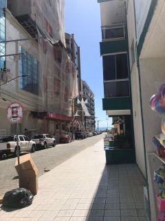 QUATRO ILHAS E PRAIA DA FERRUGEM