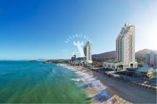 OCEANIC TOWER