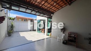Casa na Aruana com localização estratégica