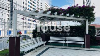Apartamento no condomínio Jardim Imperial