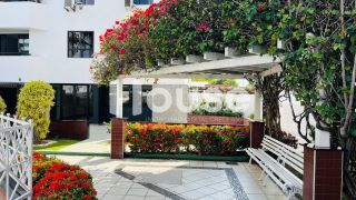 Apartamento no condomínio Jardim Imperial