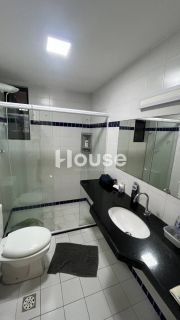 Apartamento no condomínio Jardim Imperial