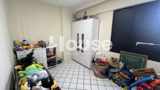 Apartamento no condomínio Jardim Imperial