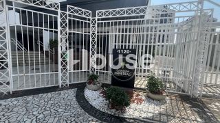 Apartamento no condomínio Jardim Imperial