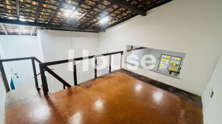 Casa Próximo à Orla da Atalaia - 3 Quartos, Suíte e Amplo Pátio!