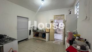 Casa ideal para comércio na Atalaia