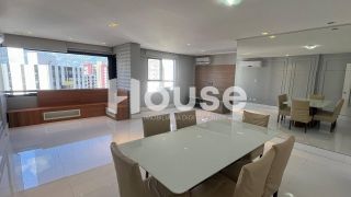 Apartamento reformado no Cond. Phoenix