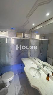 Apartamento reformado no Cond. Phoenix