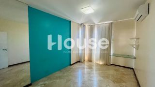 Apartamento no Cond. Villa Maria-Centro
