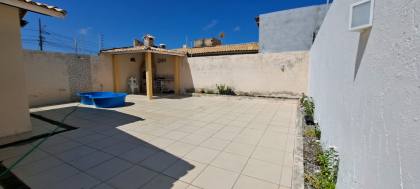 Vendo casa na Aruana