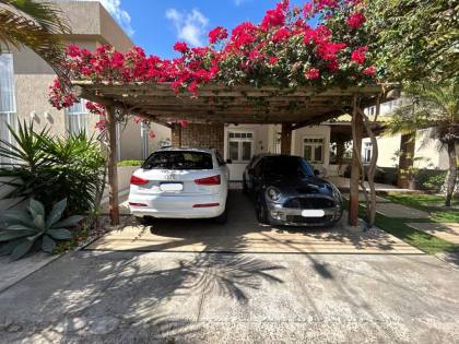 Casa no Condomínio Maria Rezende Machado, Aruana