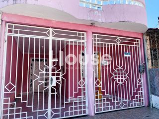 Casa localizada no Bairro América, na Cidade de Aracaju/SE.