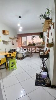 Apartamento no Edifício Sheila, bairro São José