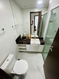Heron Marinho Business & living