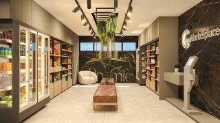 LA GUARDIA RESIDENCE