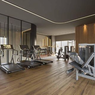 LA GUARDIA RESIDENCE