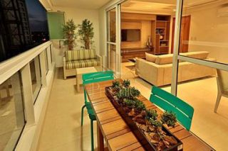 MAISON MIRAMAR CONDOMÍNIO CLUB
