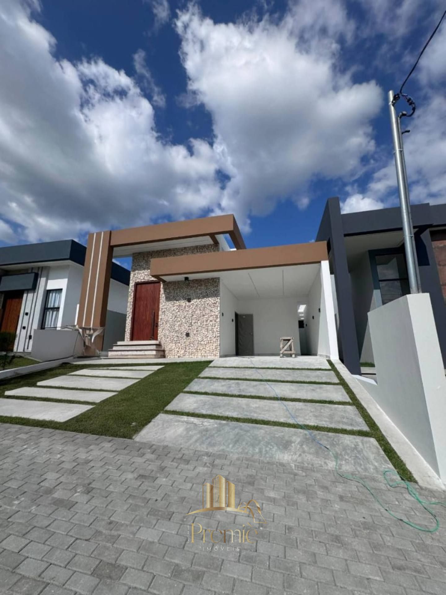 CASA TÉRREA TERIVA