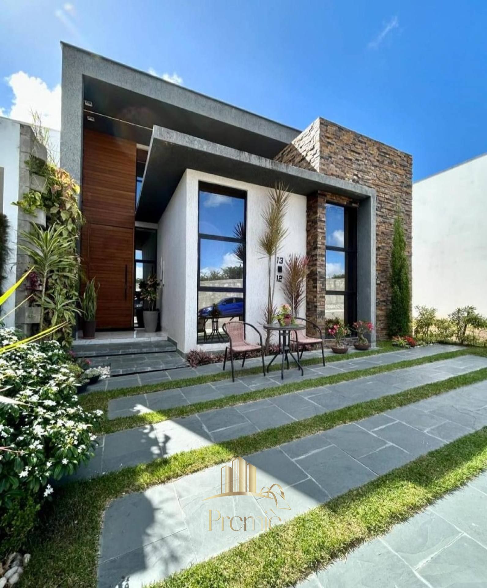 CASA PARKVILLE
