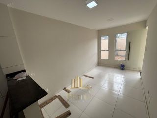 CASA NO CINZA