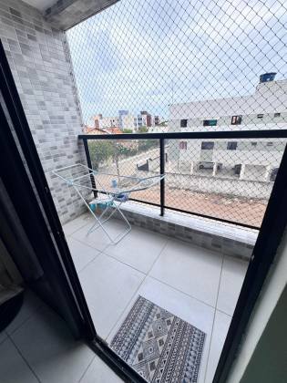 APARTAMENTO PRAIA DO POÇO- PORTEIRA FECHADA