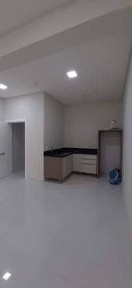 Ocean Breeze Sala comercial 06