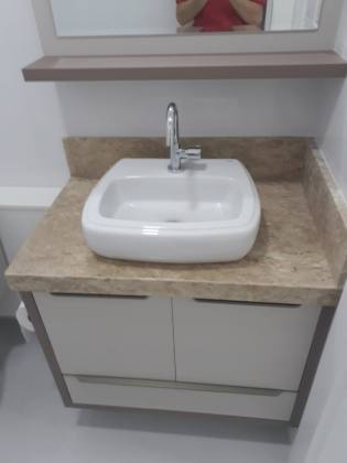 Ocean Breeze Sala comercial 06