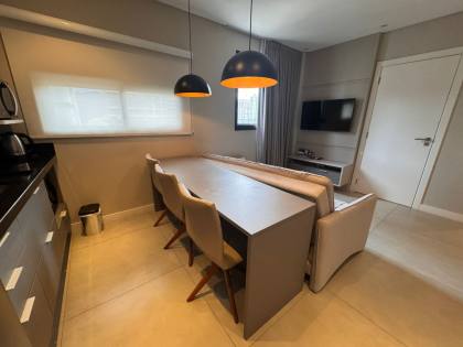 MANHATTAN FLAT