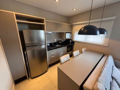 MANHATTAN FLAT