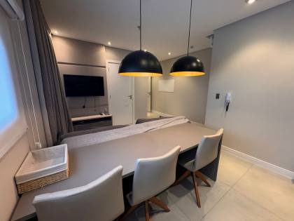 MANHATTAN FLAT