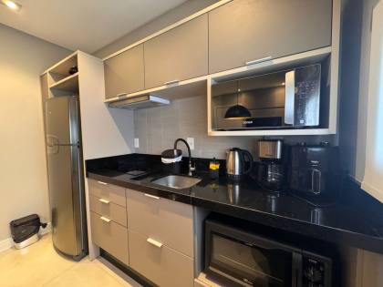 MANHATTAN FLAT