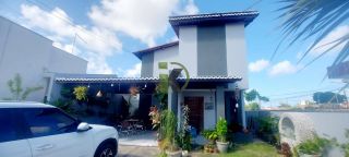 Vendo casa no Condomínio San Marino
