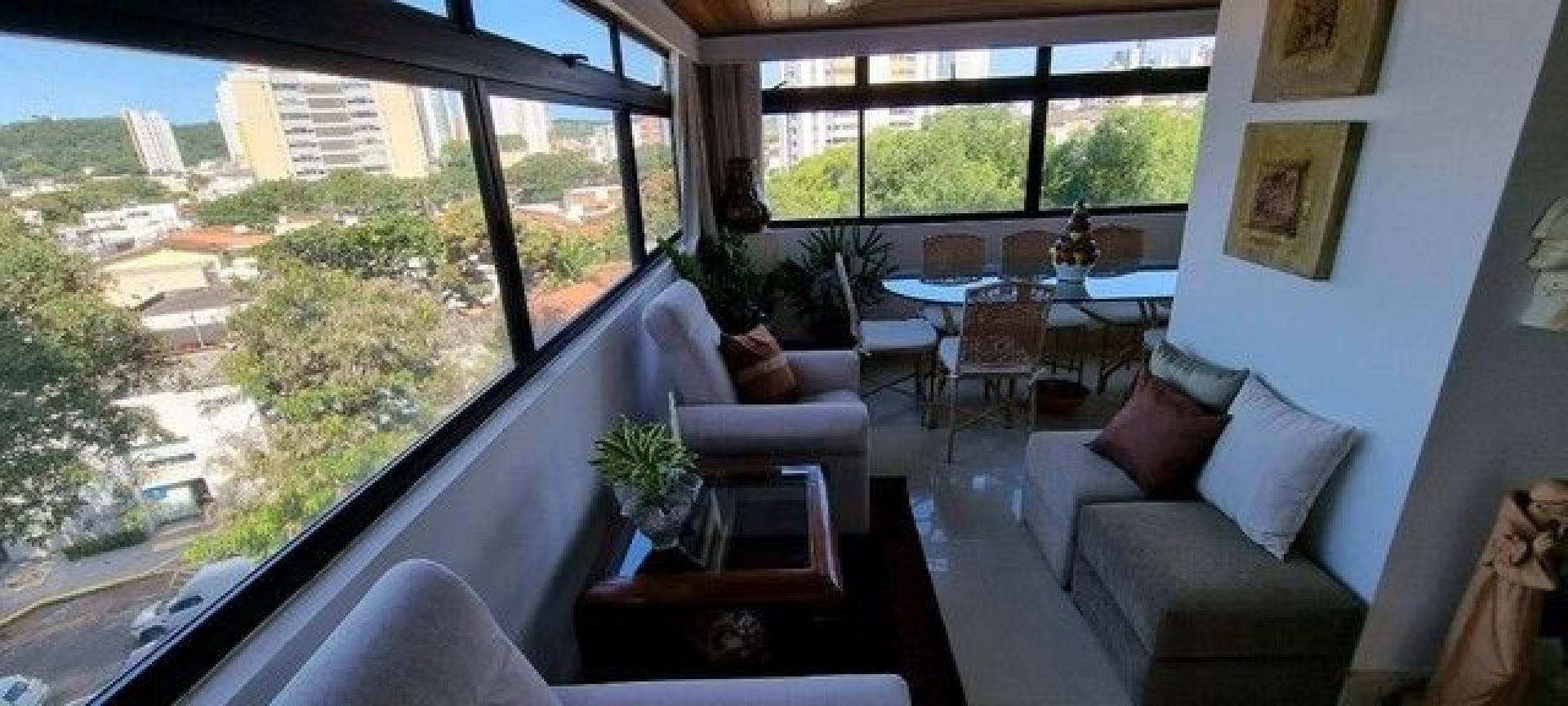 Apartamento Para Vender com 4 quartos 2 suítes no bairro Tirol em Natal