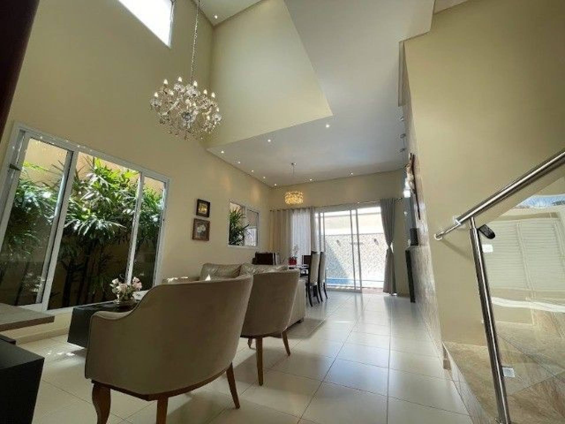 Casa á Venda em Nova Parnamirim m