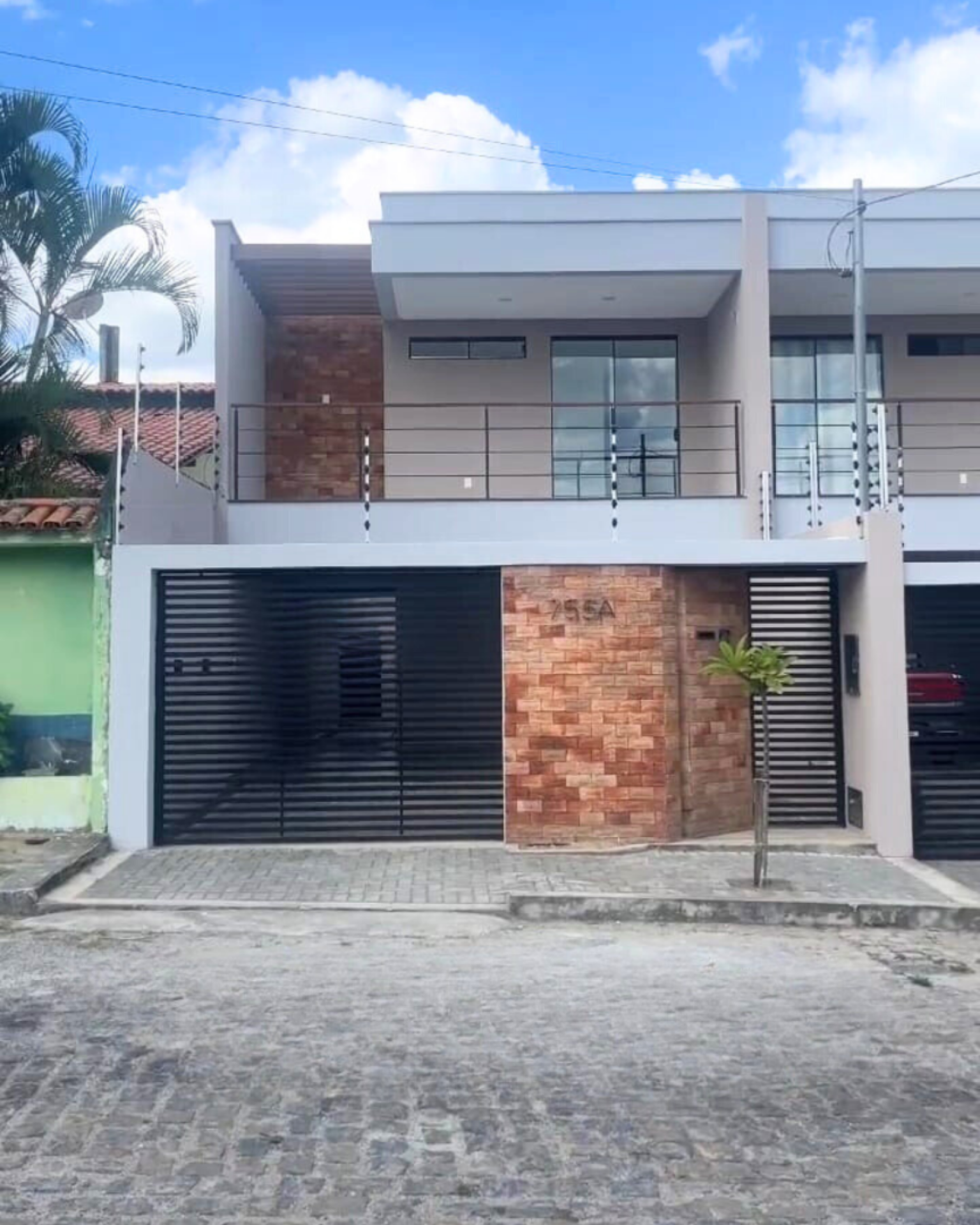 Duplex a venda com 3 suítes no bairro Lauritzen em Campina Grande