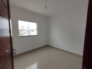 Casa à venda, com 4 quartos, sendo 1 suíte, no bairro Alto Branco em Campina Grande