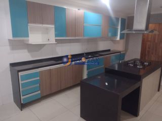 Casa à venda com 5 quartos, sendo 2 suítes, no bairro Malvinas em Campina Grande