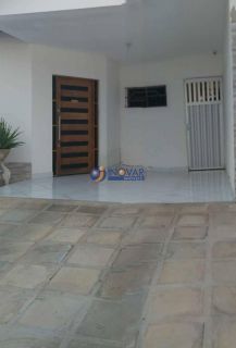 Casa a Venda com 3 quartos, sendo 2 suítes no bairro Jardim Paulistano em Campina Grande