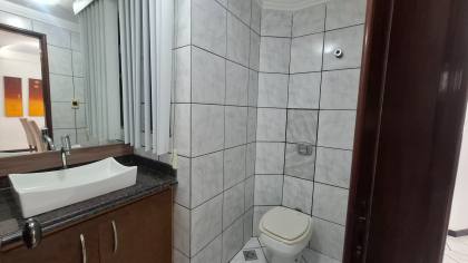 Apartamento MOBILIADO para locação com 3 quartos, sendo 2 suítes no bairro Centro em Campina Grande